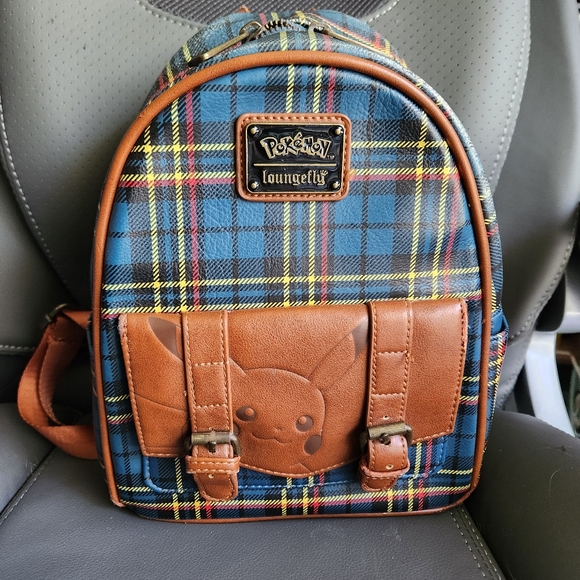 Loungefly Pokemon Plain Backpack - Picture 13 of 15